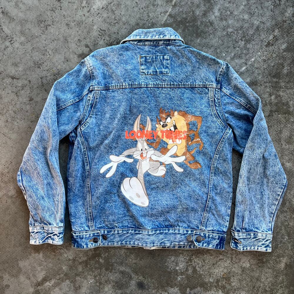 Members Only x Looney Tunes Acid Wash Denim Jacket Size Medium - Picture 5 of 10